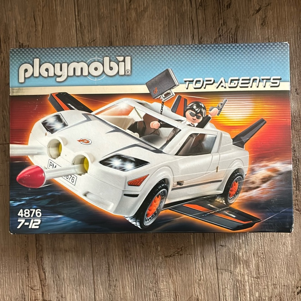 Vintage 2009
Playmobil 4876 / Top Agents  Playset / New in box